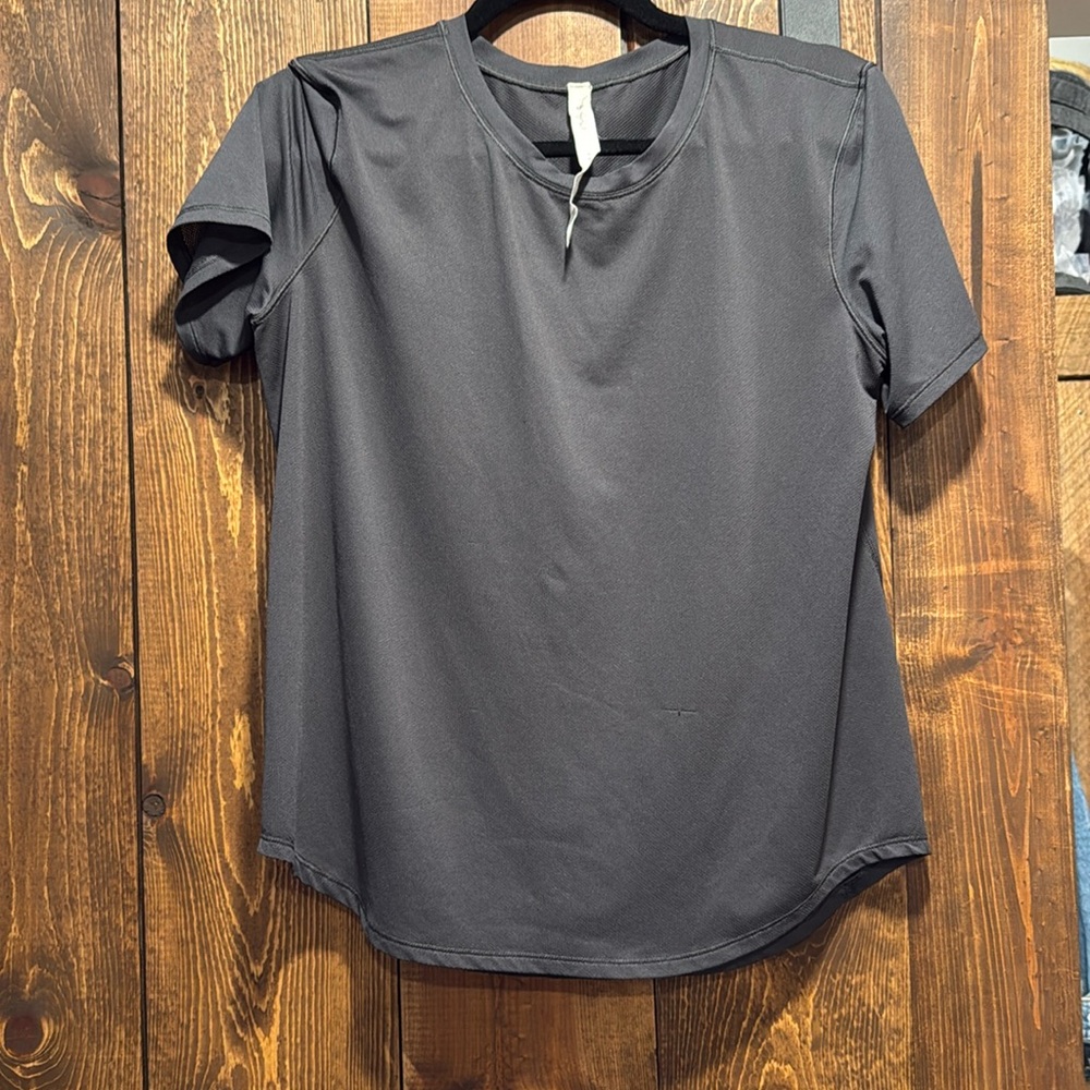 Lululemon shirt